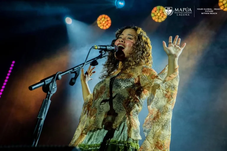 Pistang Nayon MusiKislap ng Pasko 2025 lights up Mapúa MCL.