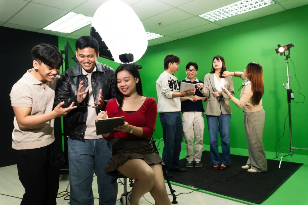 How College of Arts and Sciences Courses Build Future Leaders.